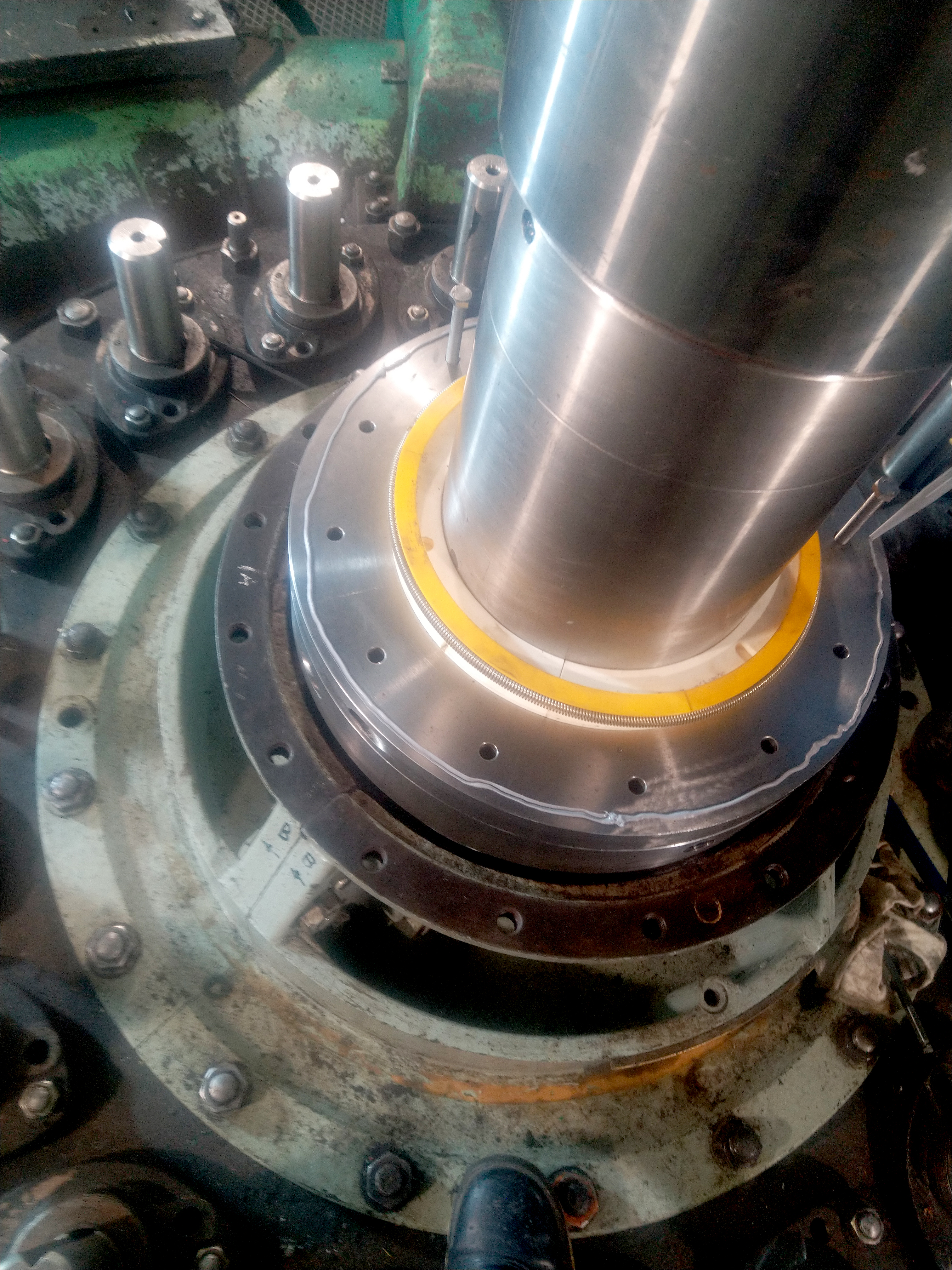 Thordon SXL segmented shaft seal installed in Argentina
